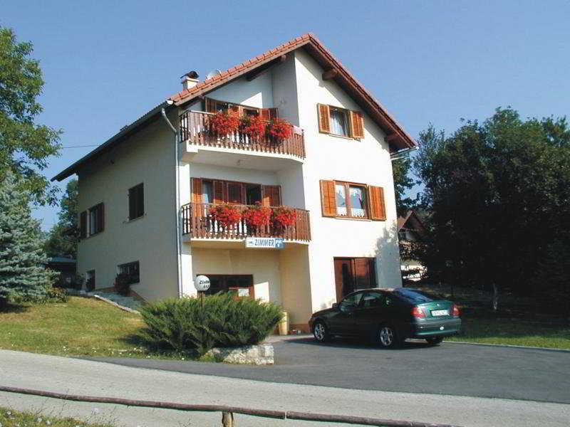 Kuca Hodak Plitvicka Jezera Exterior photo